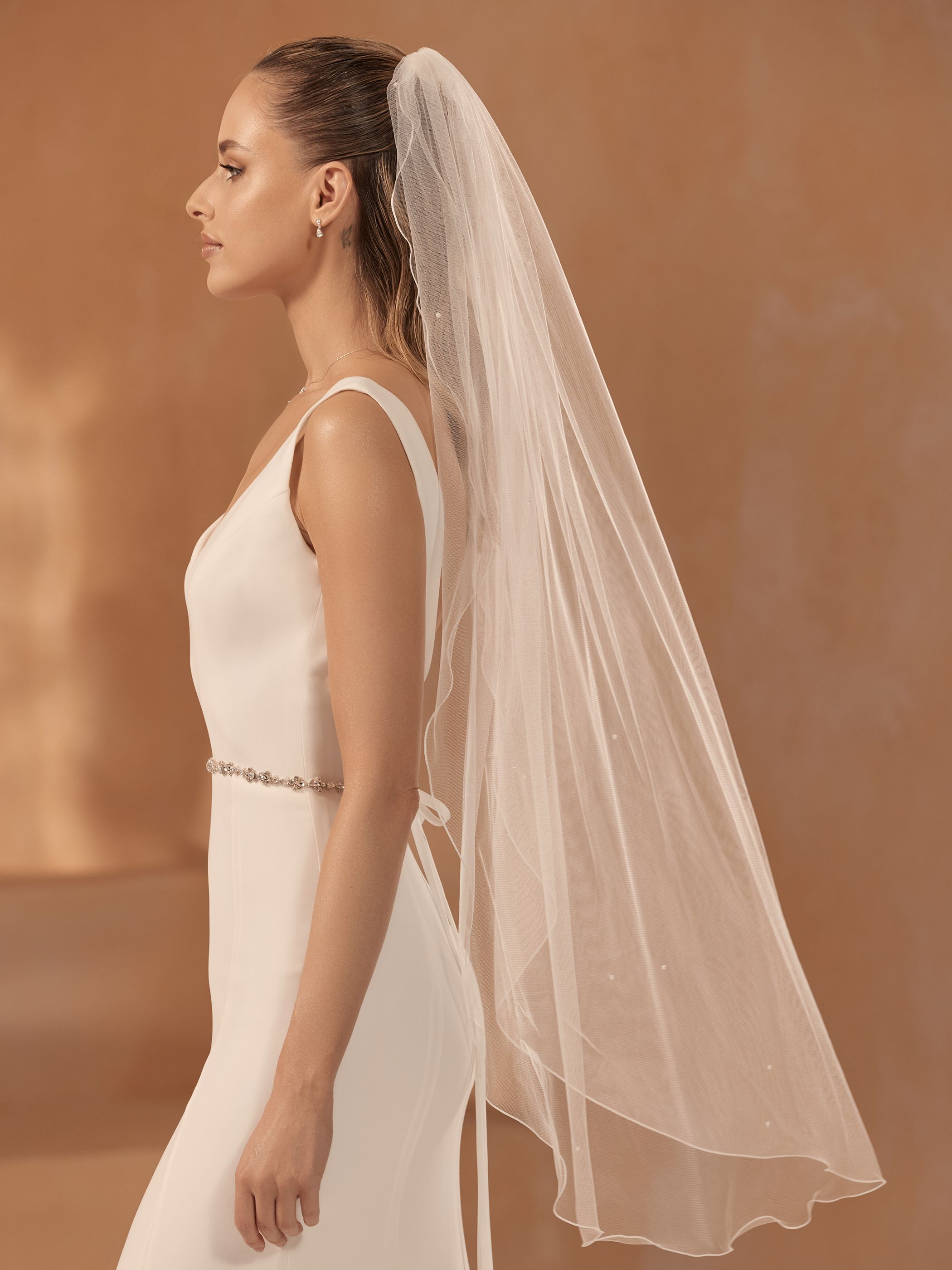 CORDED EDGE VEIL S475