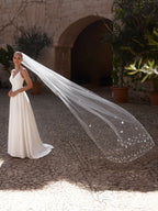 CUT EDGED VEIL S501