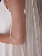 GLASS BEADED EDGE VEIL S548