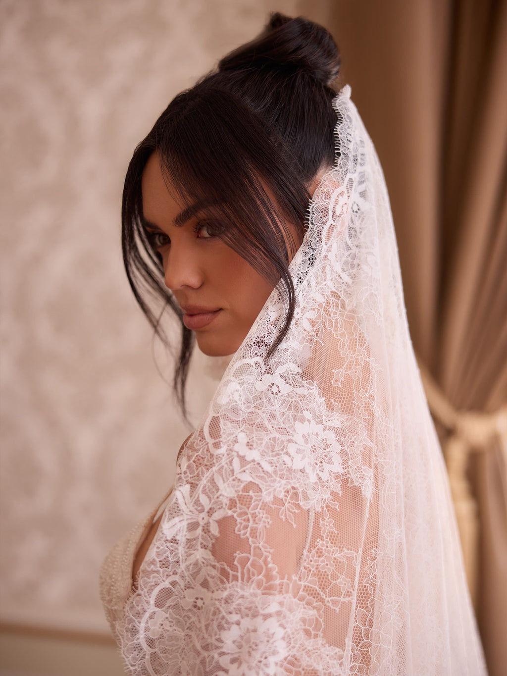 LACE EDGE VEIL S547