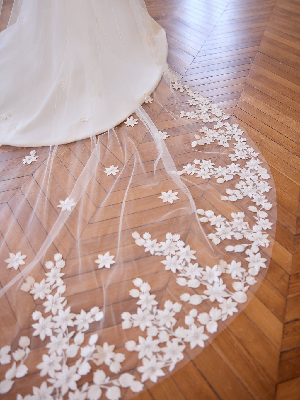 LACE EDGE VEIL S550