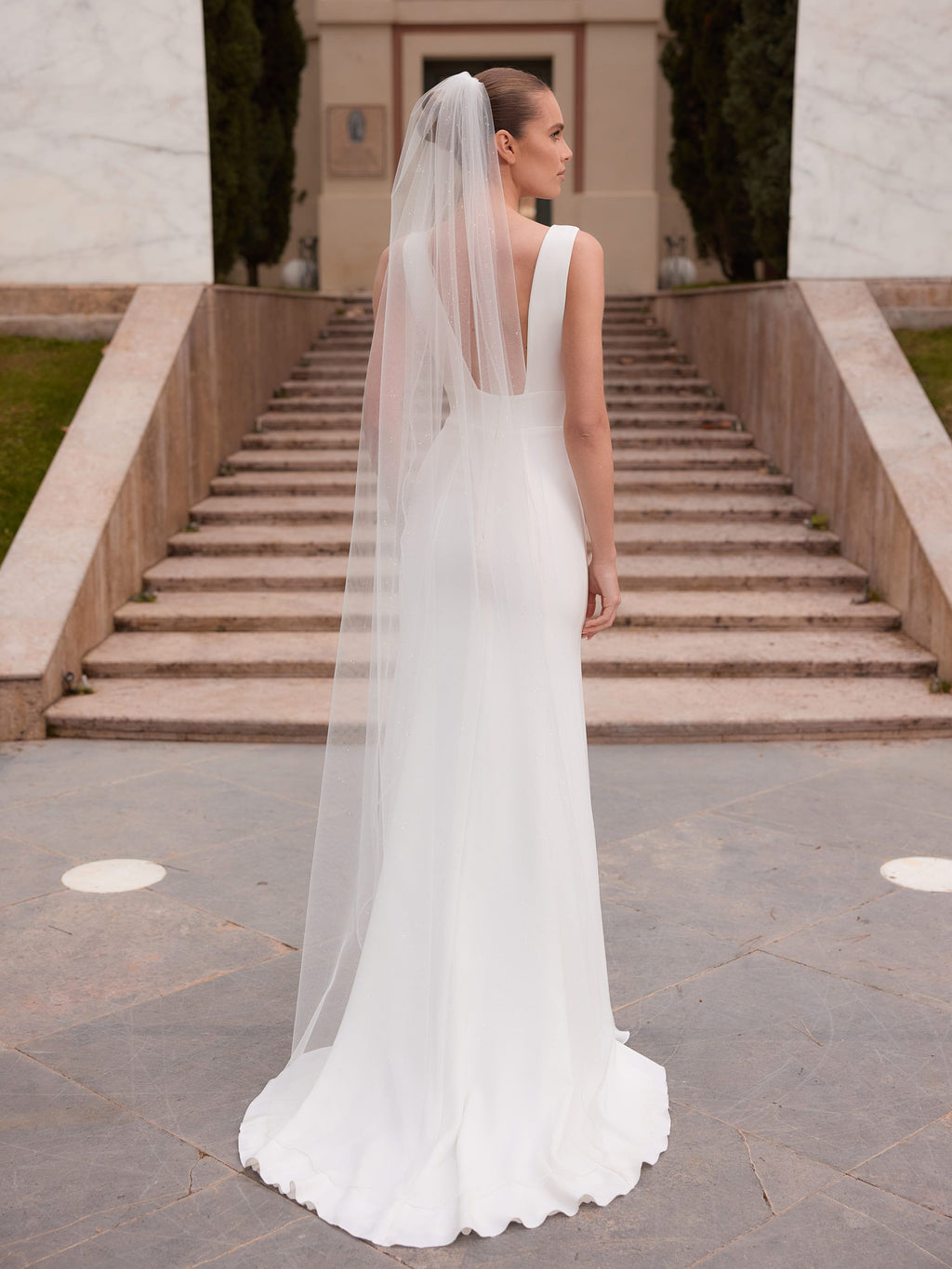 GLASS BEADED EDGE S551