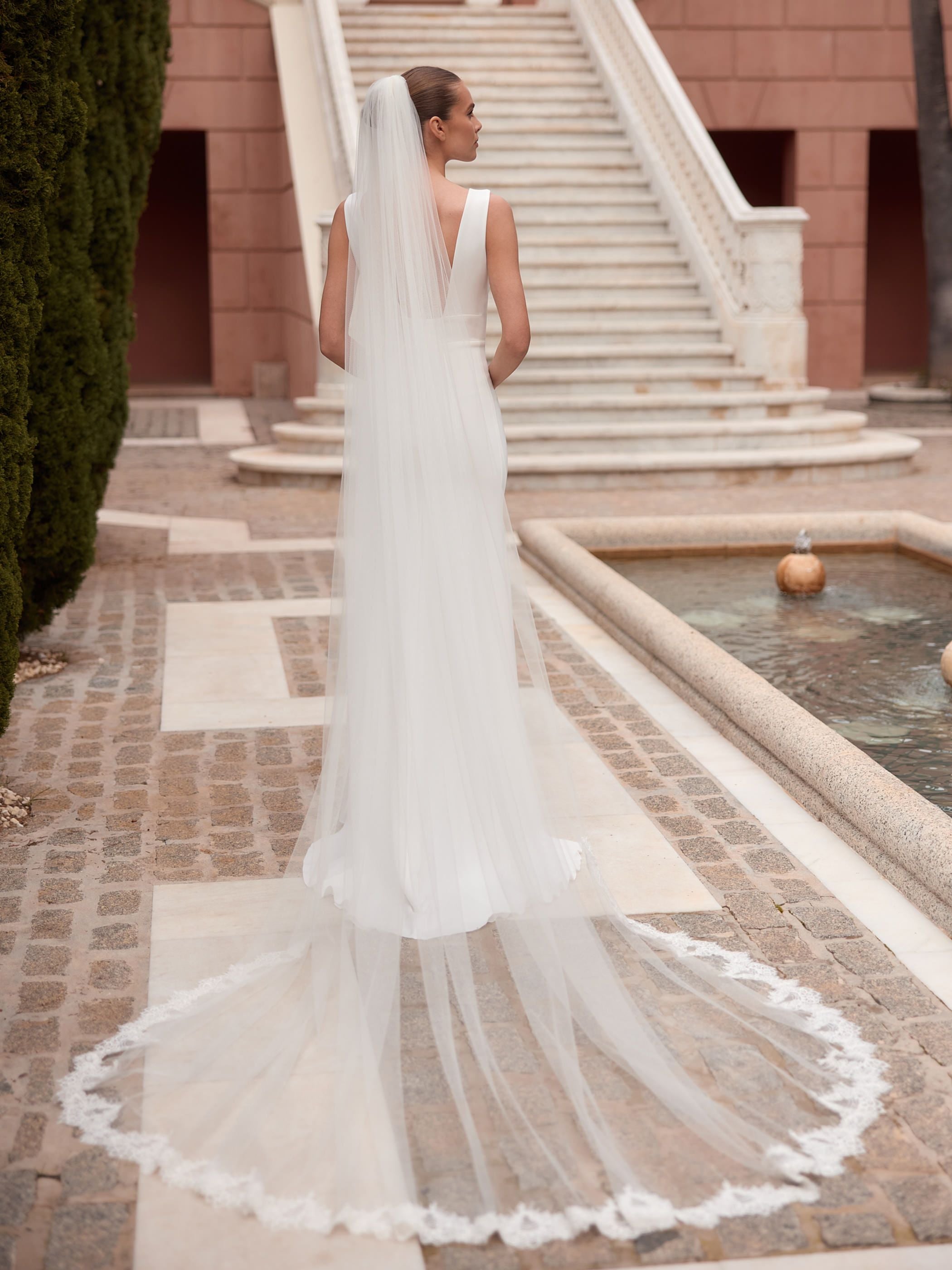 LACE EDGE VEIL S564