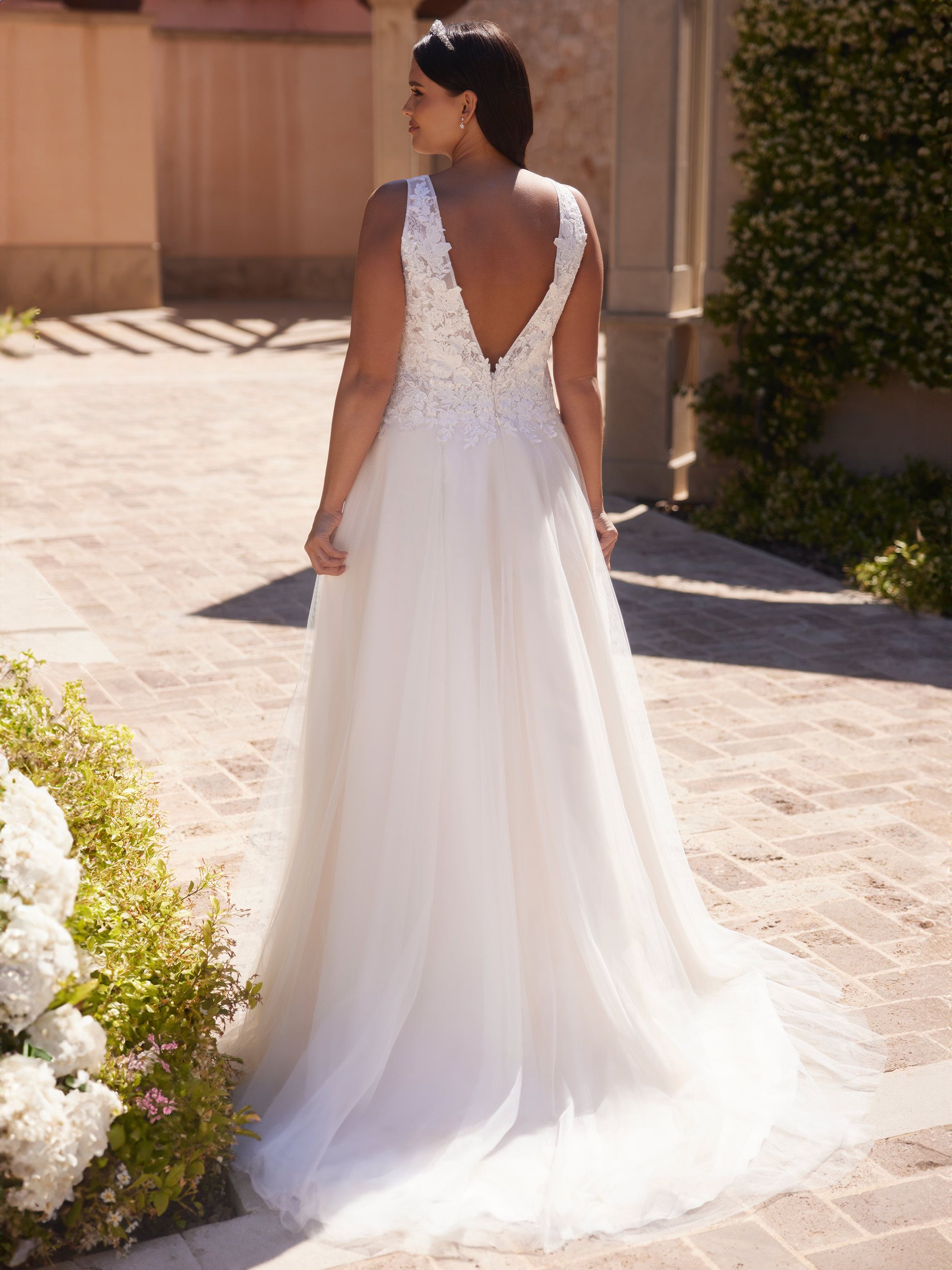 VALERIA PLUS SIZE DRESS