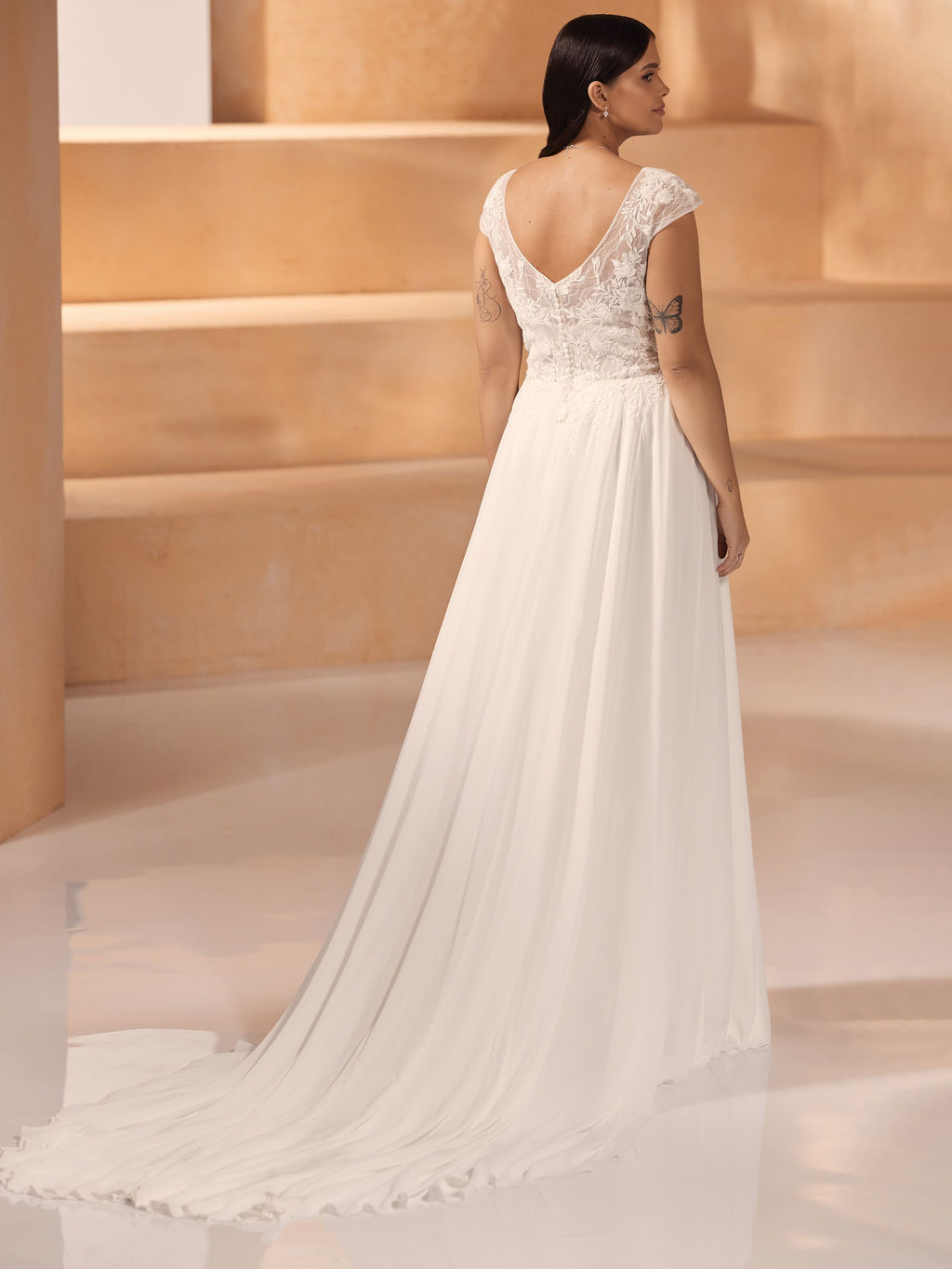 AMETHYST PLUS SIZE DRESS