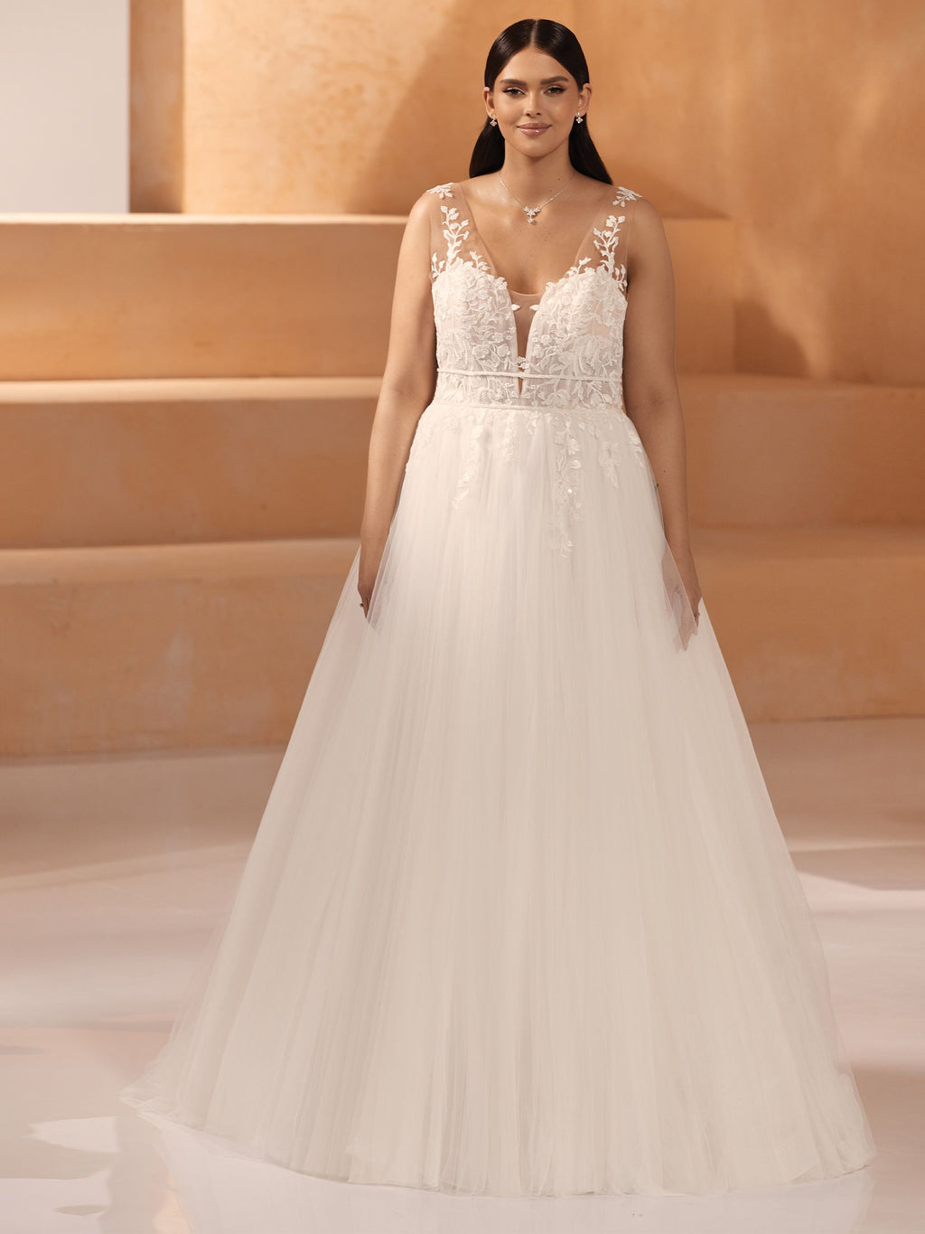 MORGANITE PLUS SIZE DRESS