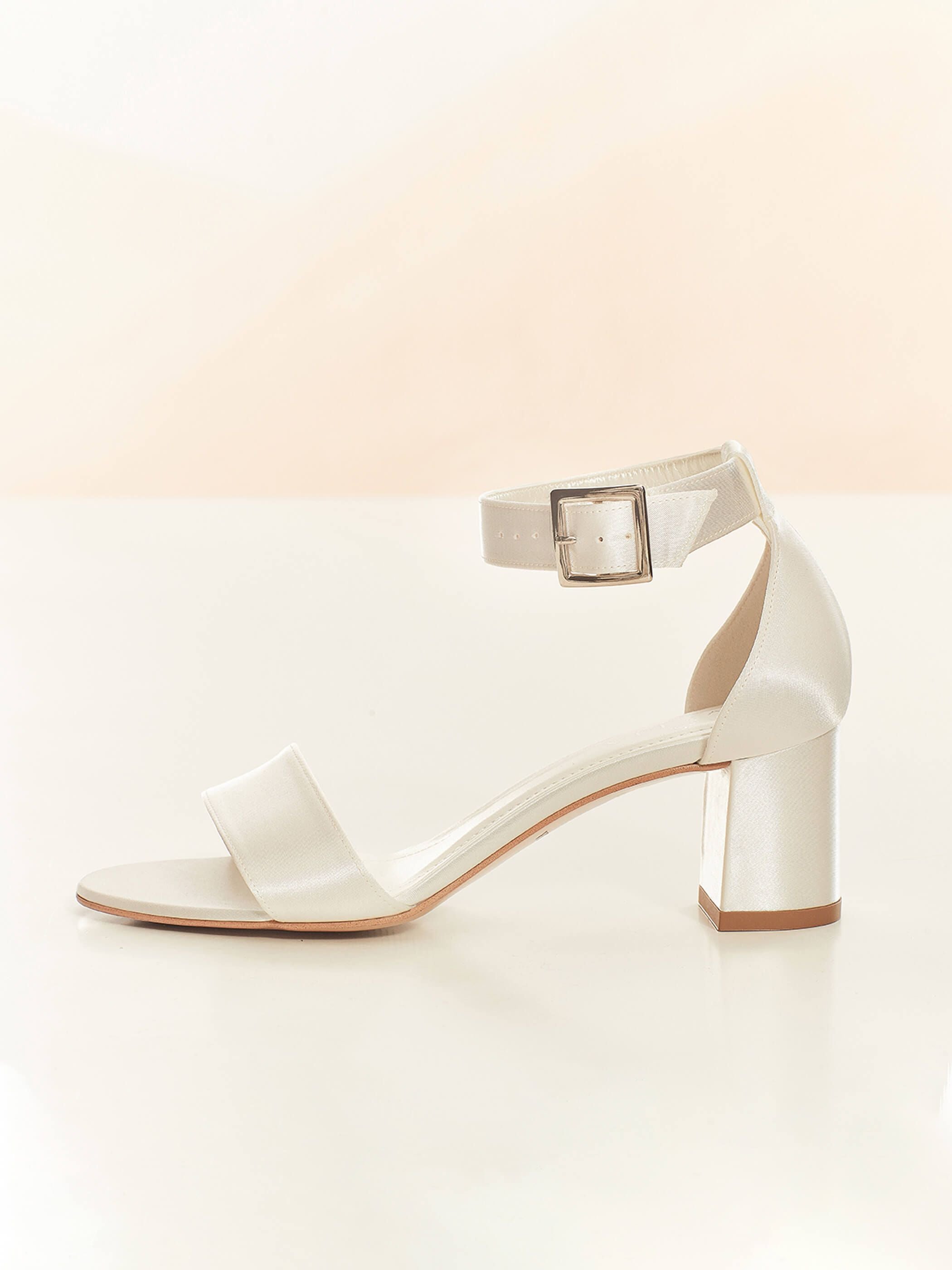 CARRIE SHOES