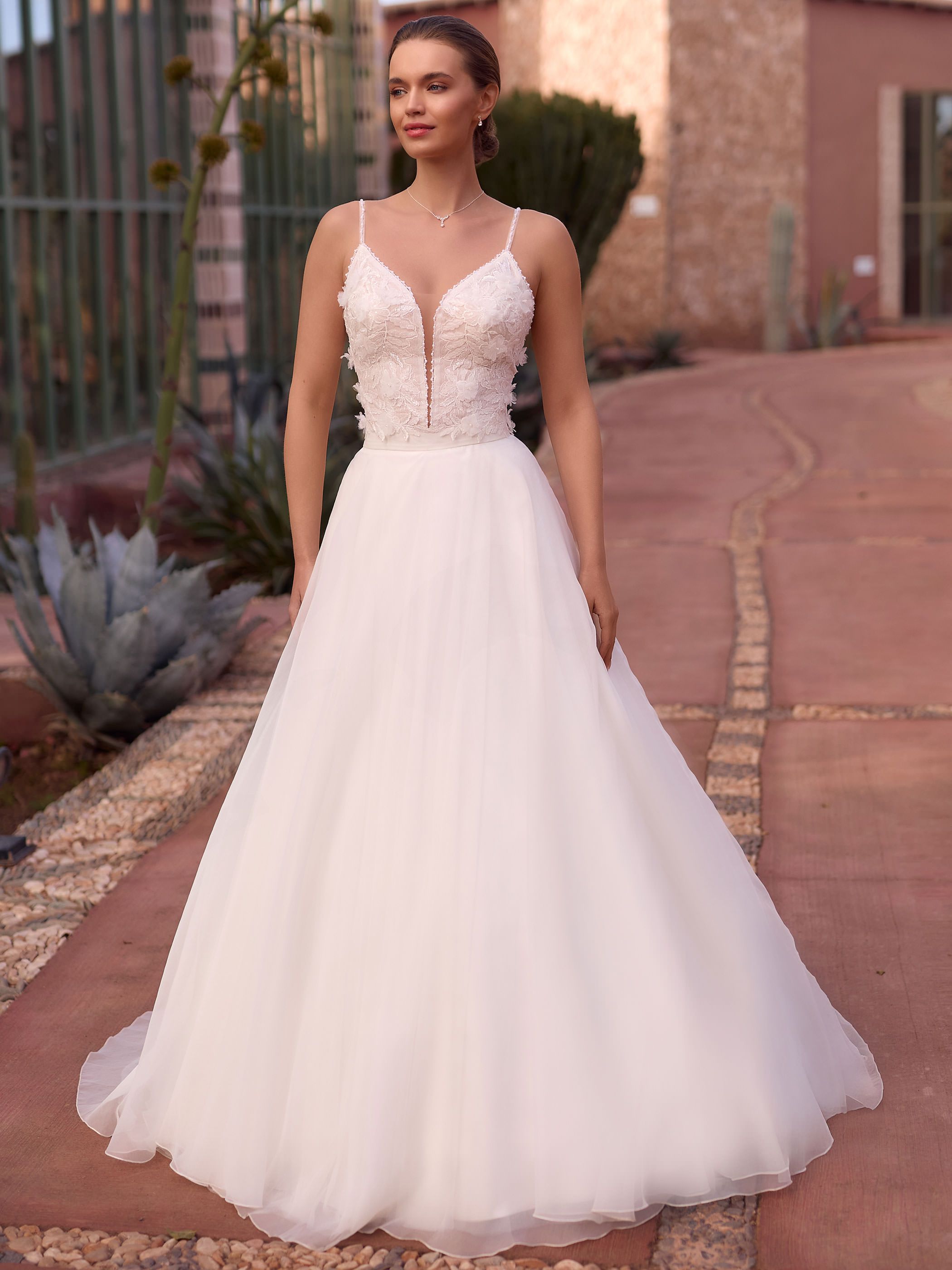 BRIDAL TOP E507