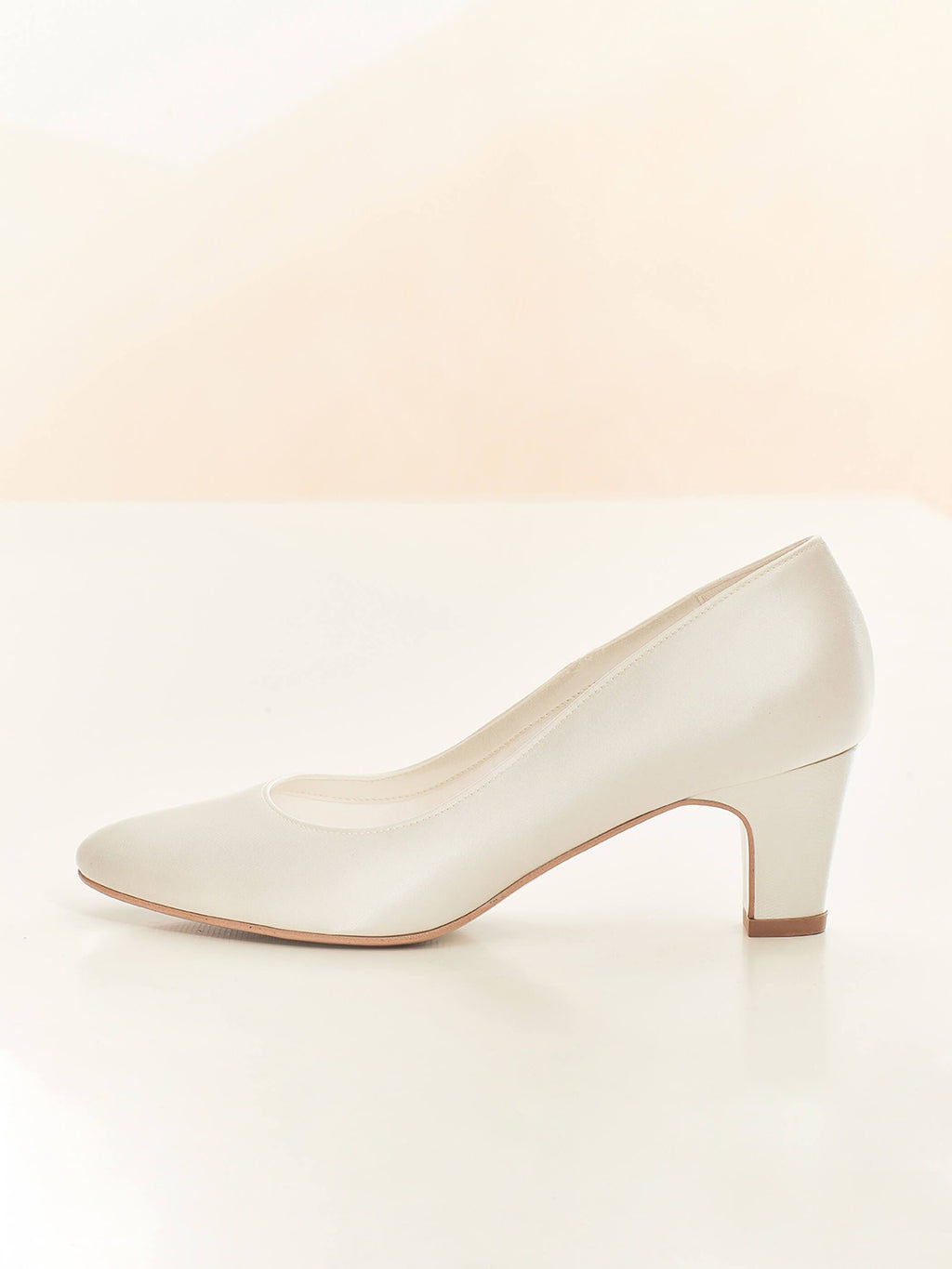 GRACE SHOES