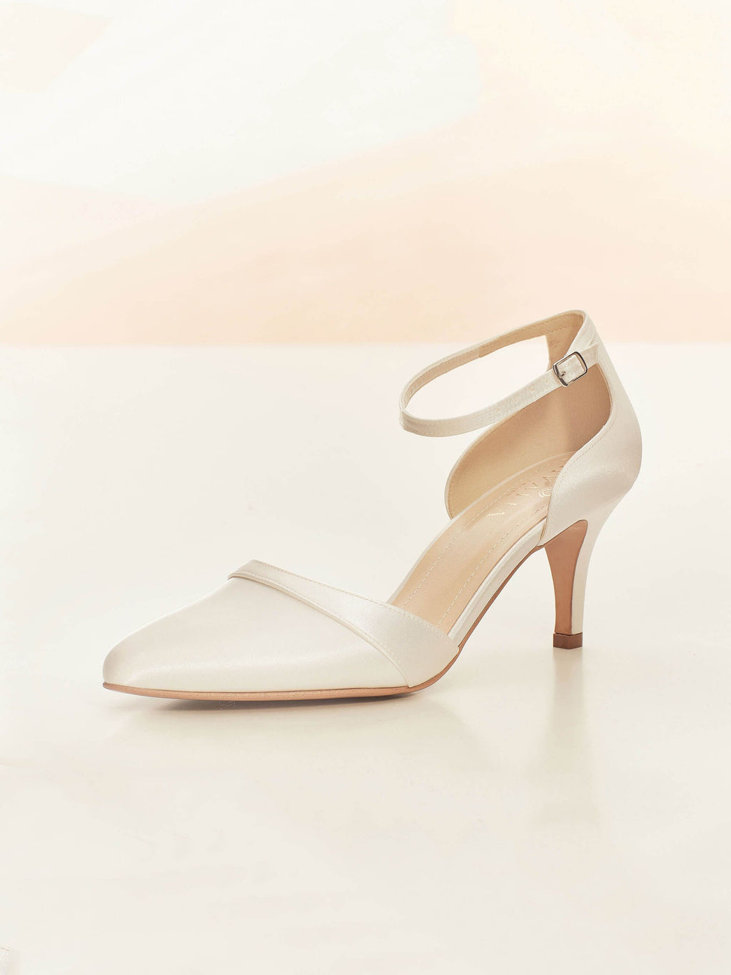 MIRA SHOES