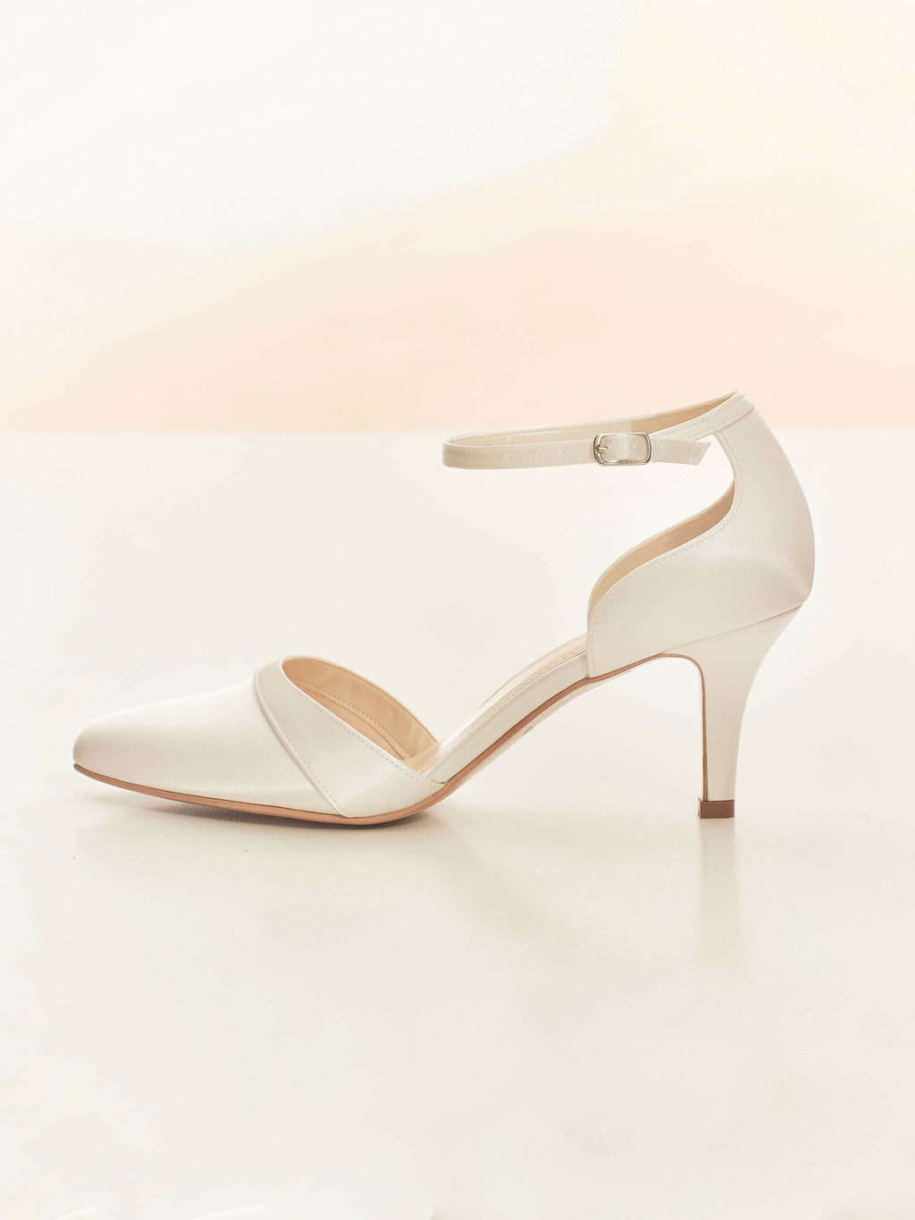 MIRA SHOES