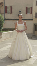 LEVENTE DRESS