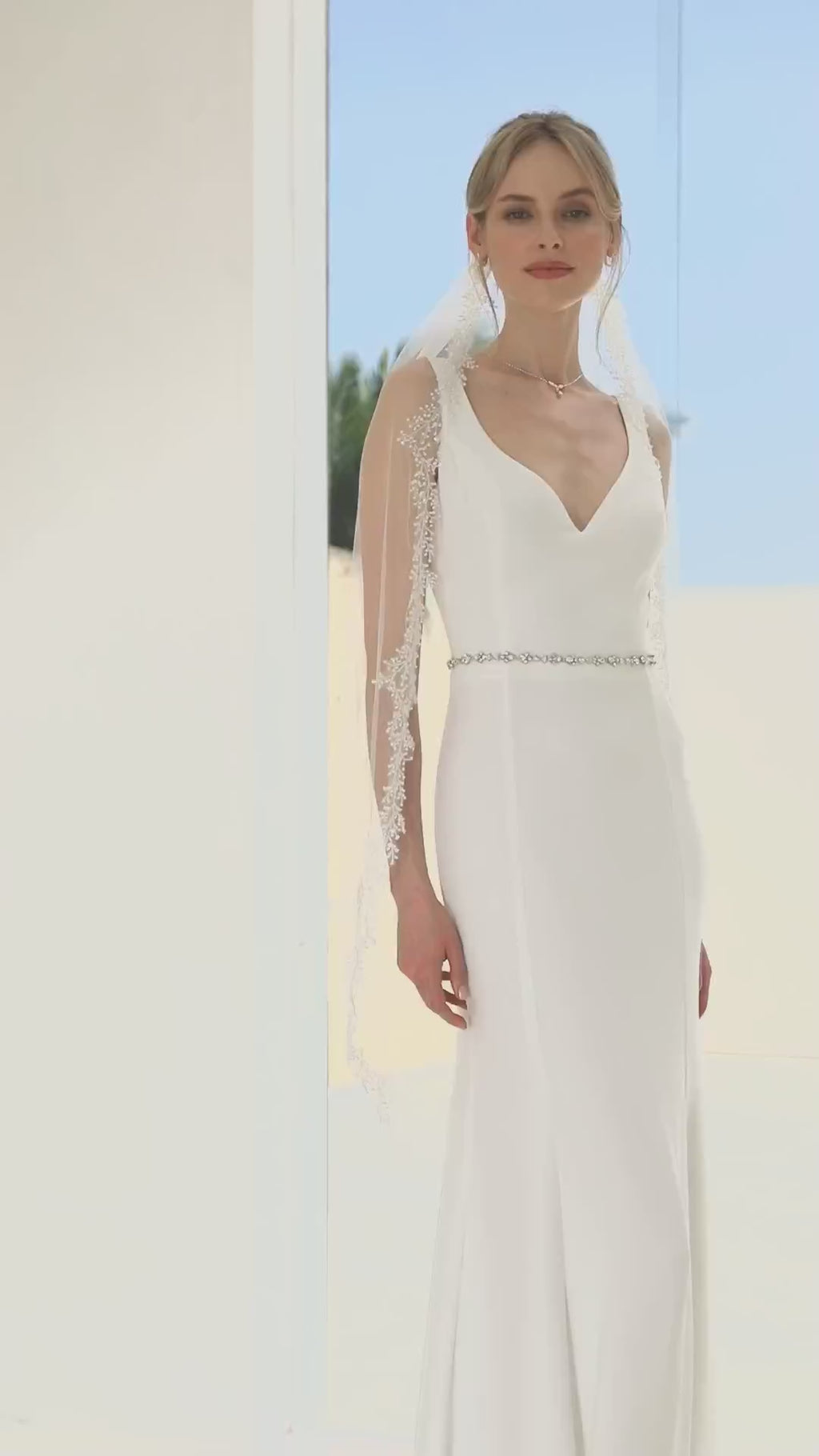 LACE EDGED VEIL S441