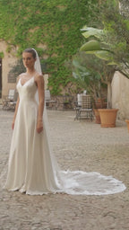 LACE EDGED VEIL S514