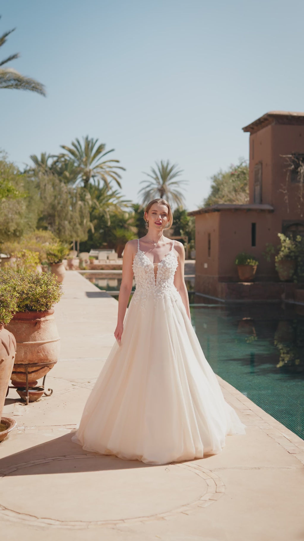 ARIANA DRESS
