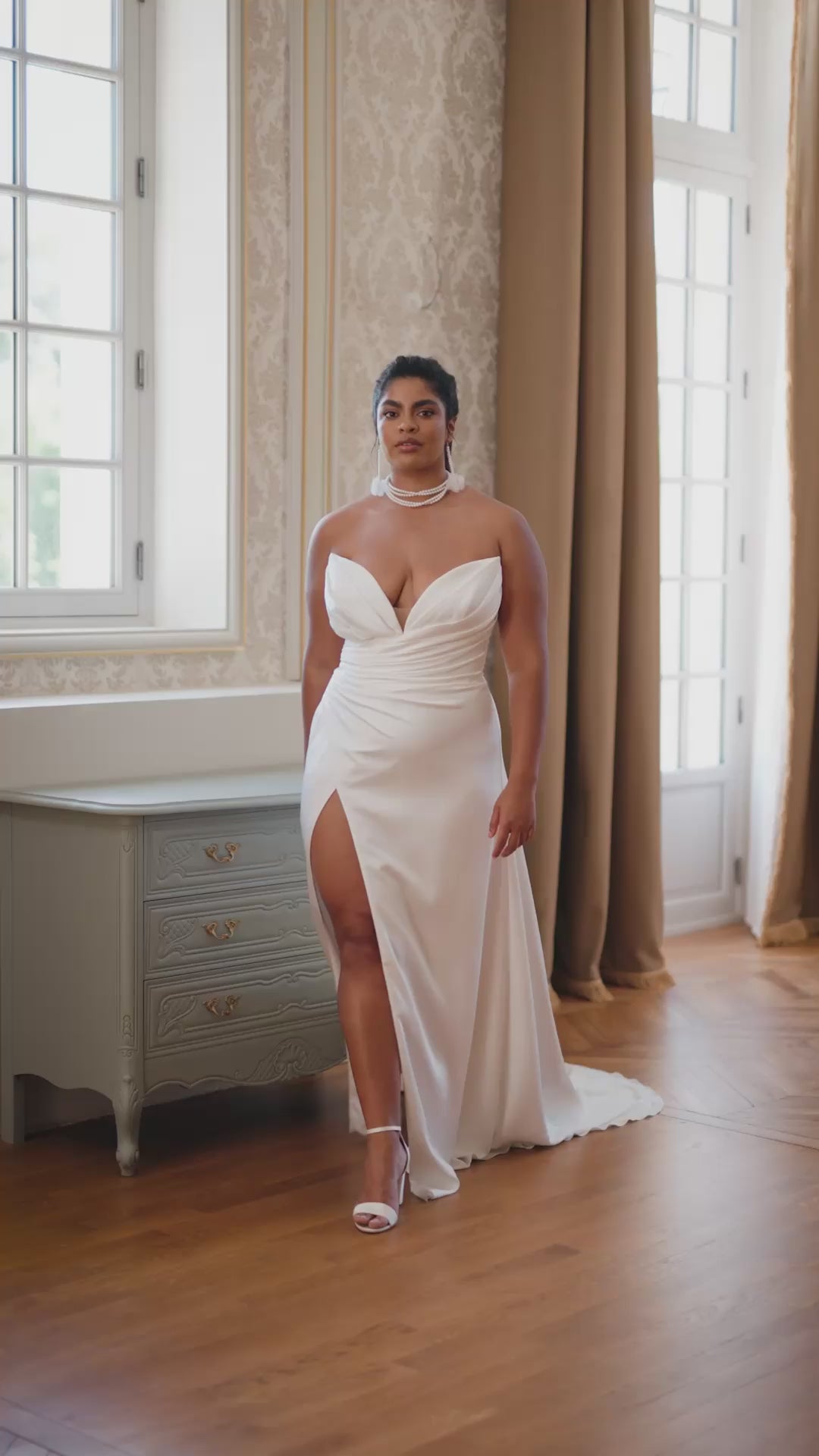 ALICIA PLUS SIZES DRESS