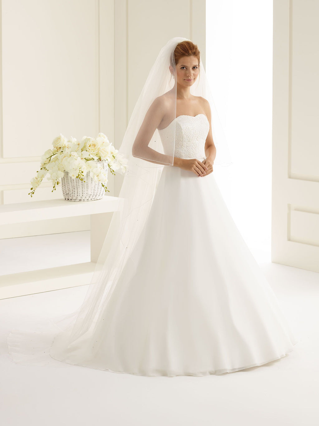 CORDED EDGE VEIL S126