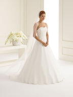 CORDED EDGE VEIL S166