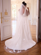 CUT EDGED VEIL S529