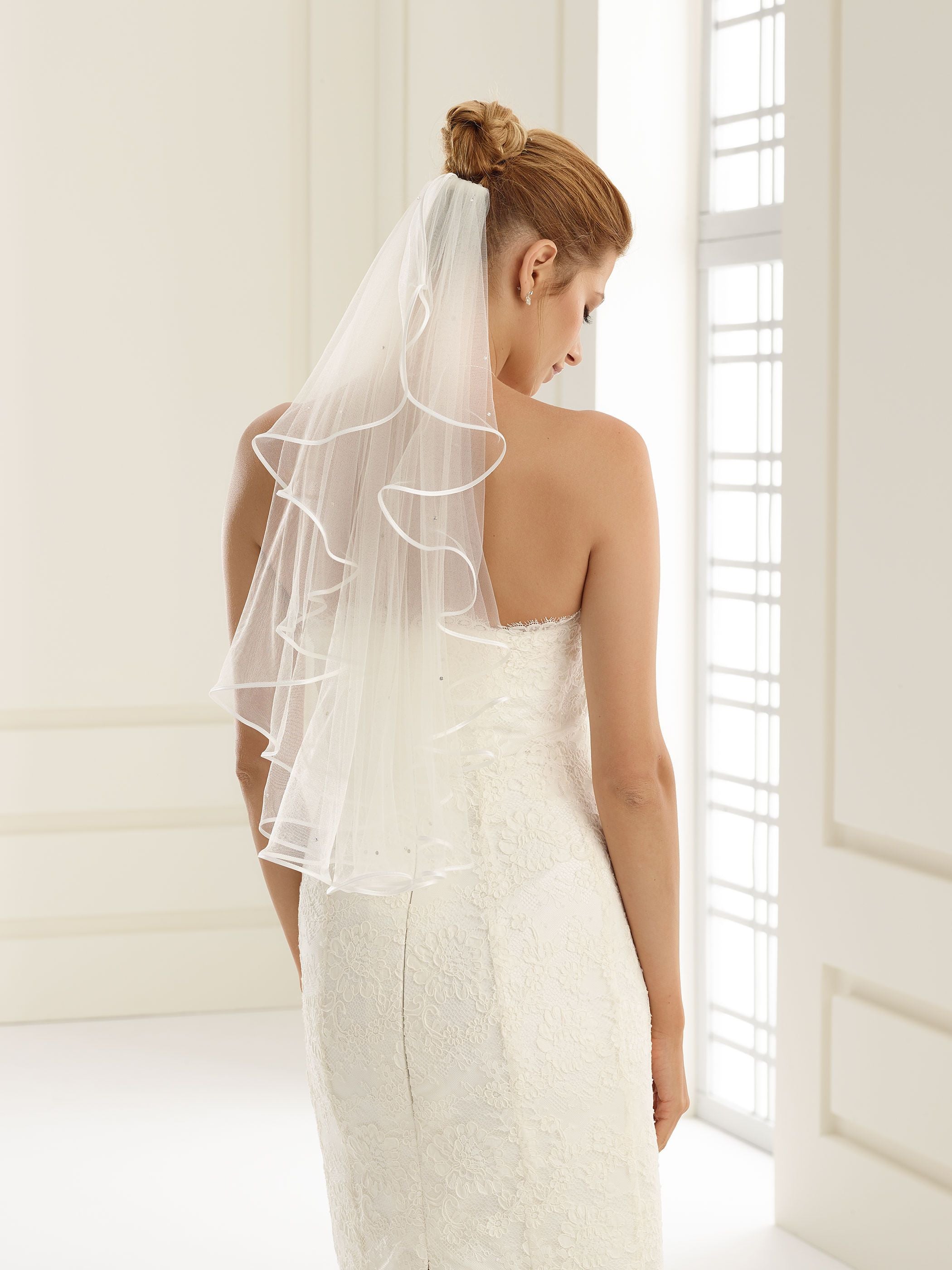 SATIN EDGE VEIL S6S