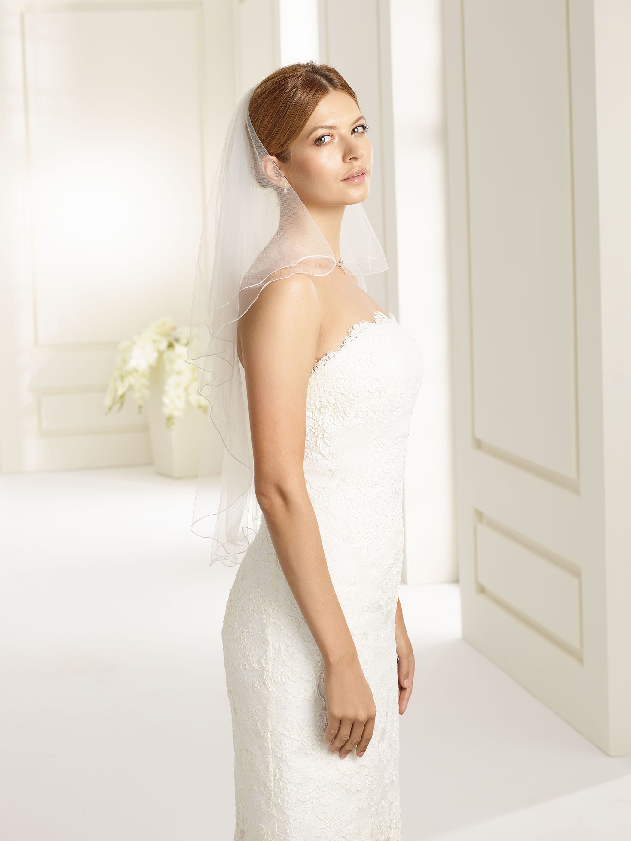 CORDED EDGE VEIL S70