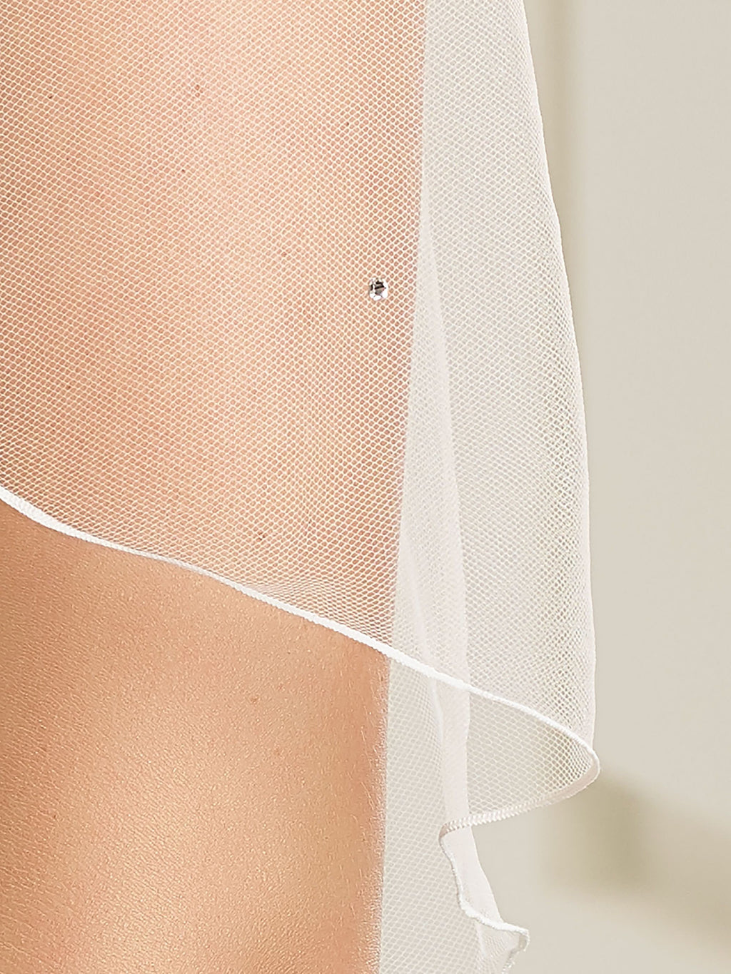 CORDED EDGE VEIL S71