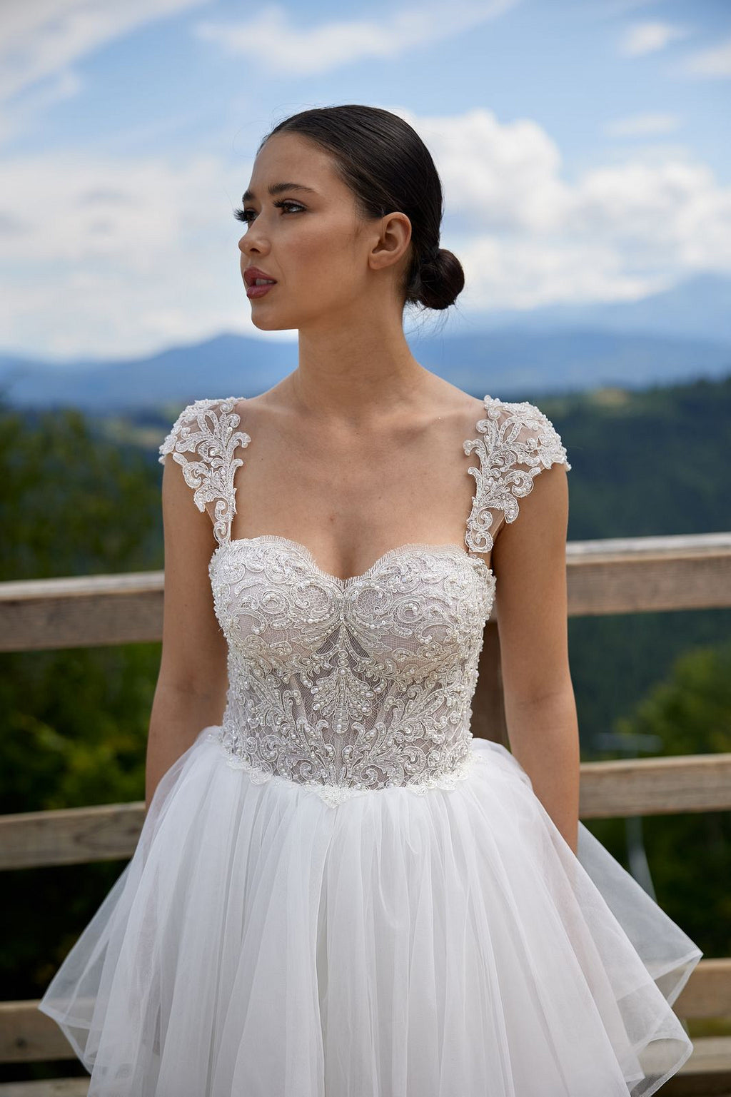 VIOLA DRESS